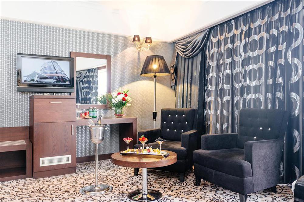 Grand Pasha Luxury Central Nicosia Hotel & Casino Szoba fotó