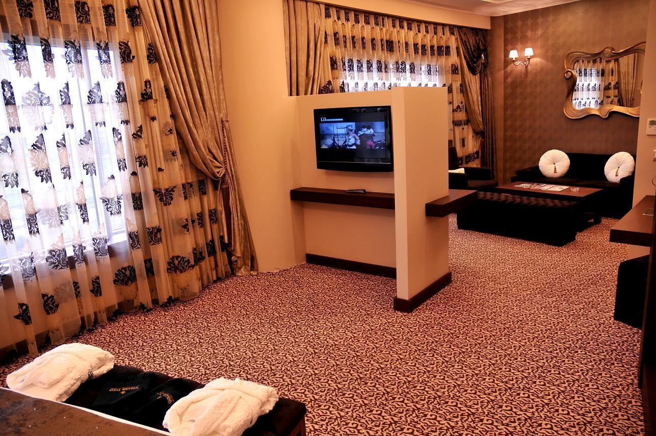 Grand Pasha Luxury Central Nicosia Hotel & Casino Szoba fotó