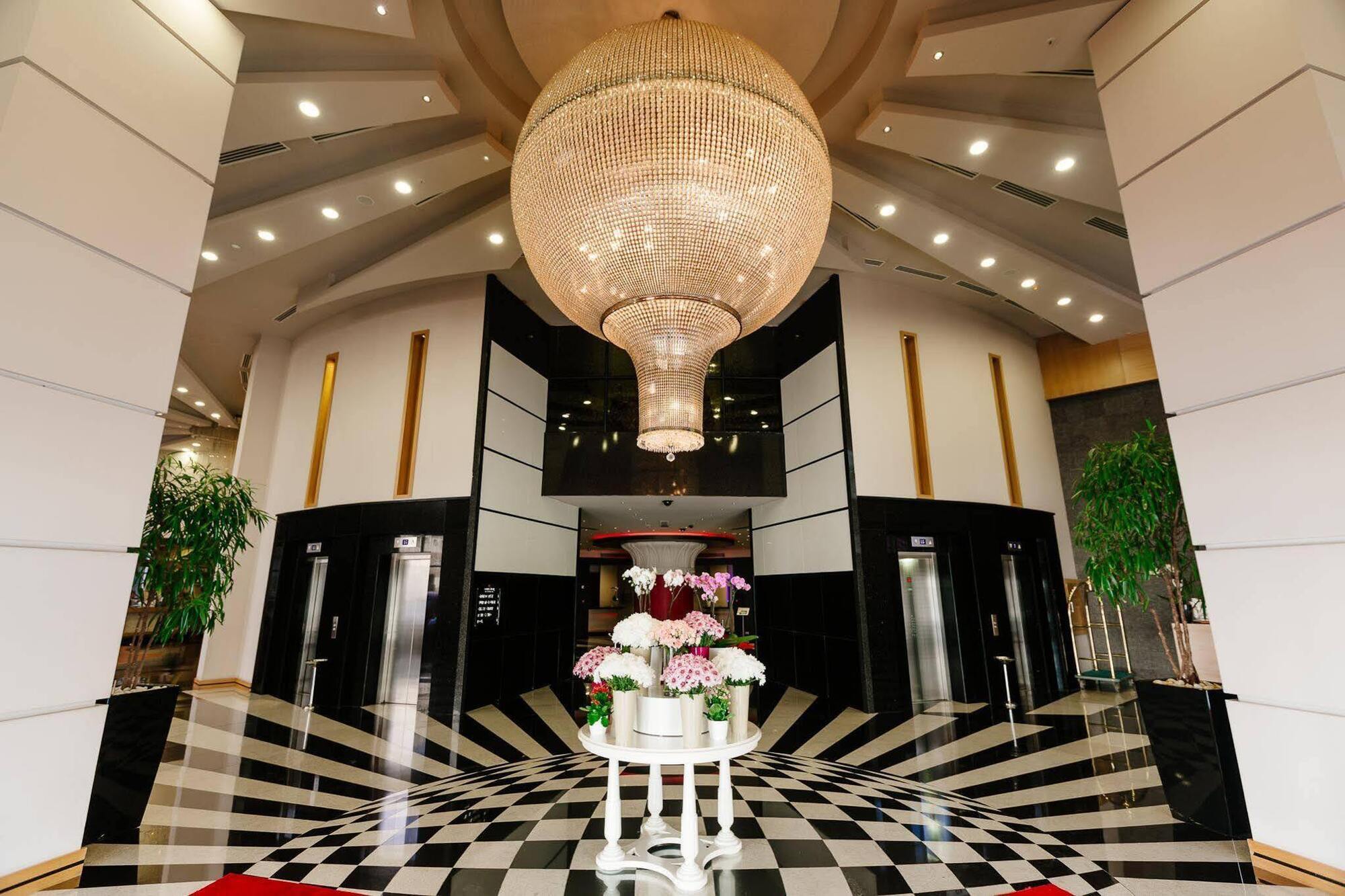 Grand Pasha Luxury Central Nicosia Hotel & Casino Kültér fotó